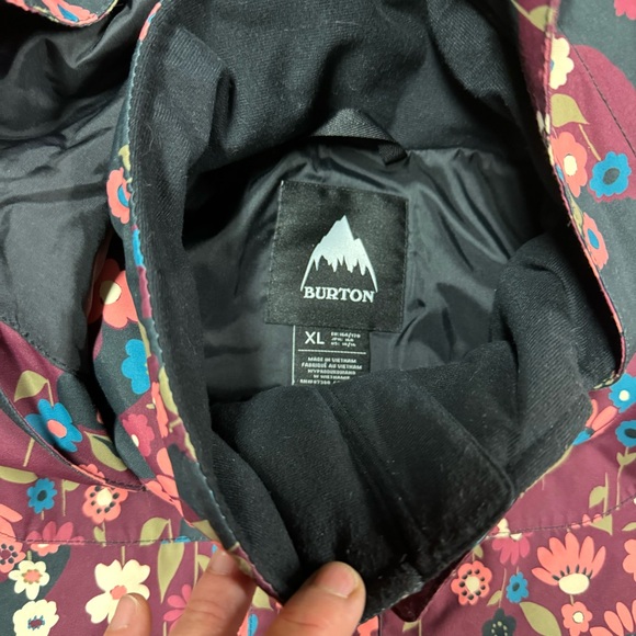 Burton Girls’ Insulated Snow Jacket - Picture 6 of 6